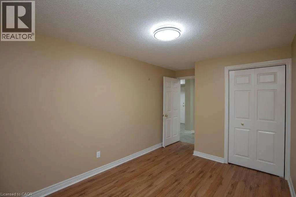 990 GOLF LINKS Road Unit# 202, #202