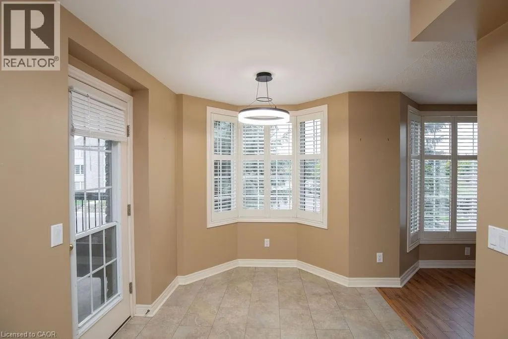 990 GOLF LINKS Road Unit# 202, #202