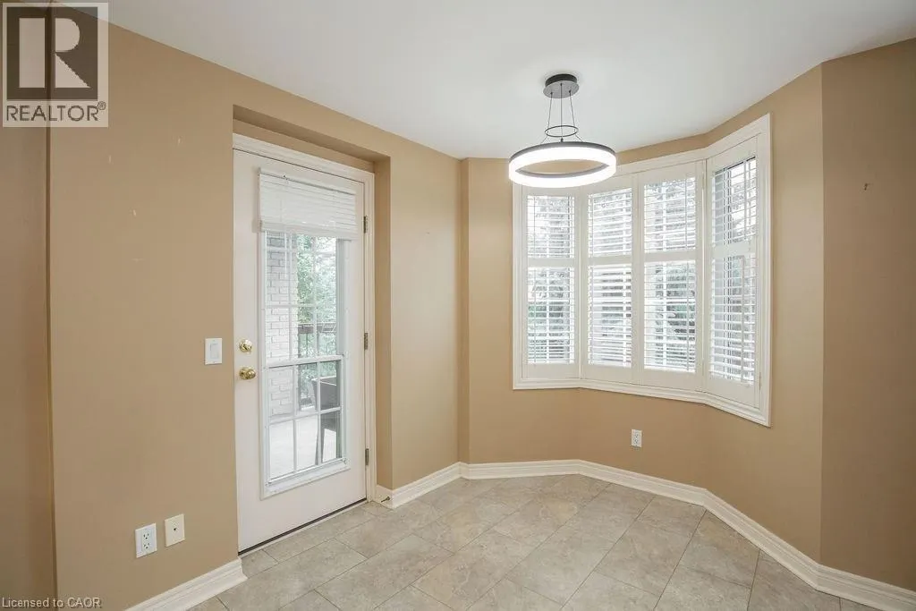 990 GOLF LINKS Road Unit# 202, #202