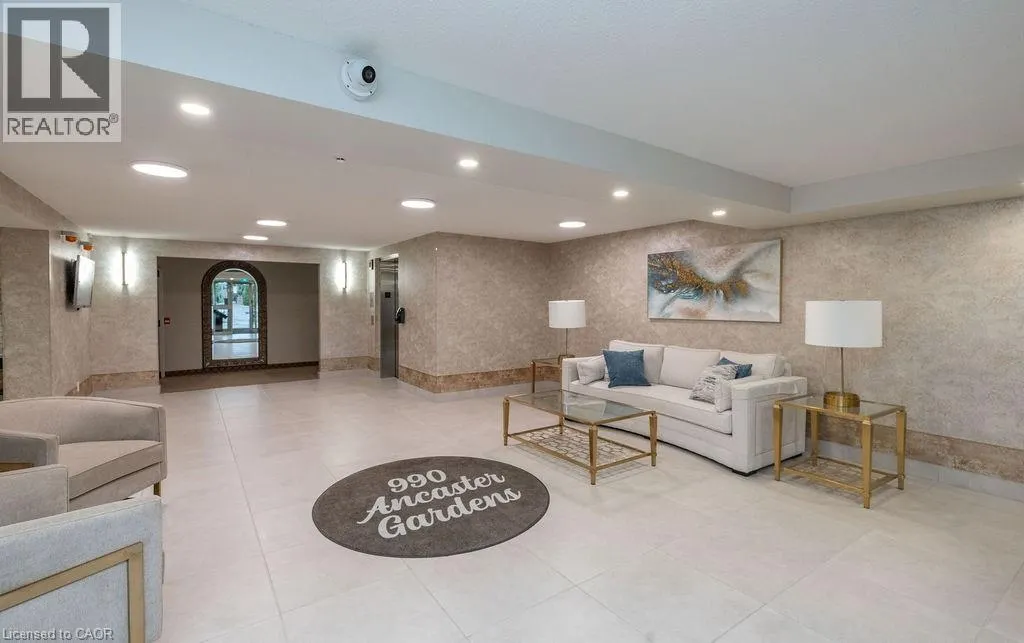 990 GOLF LINKS Road Unit# 202, #202