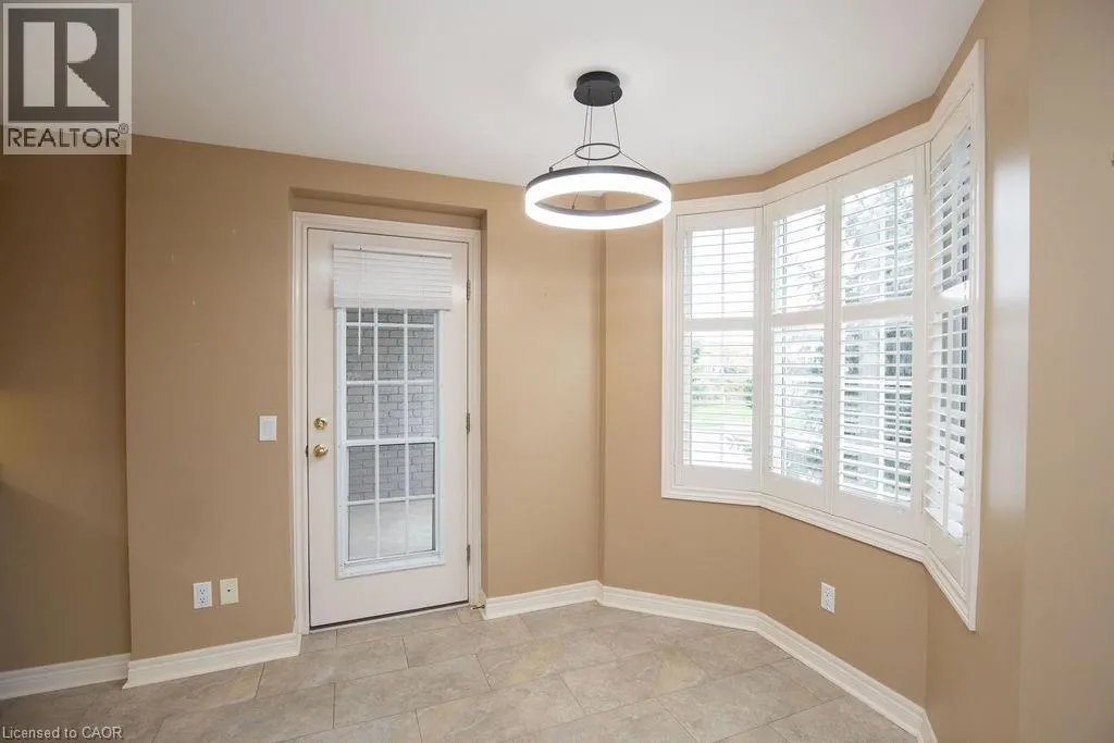 990 GOLF LINKS Road Unit# 202, #202