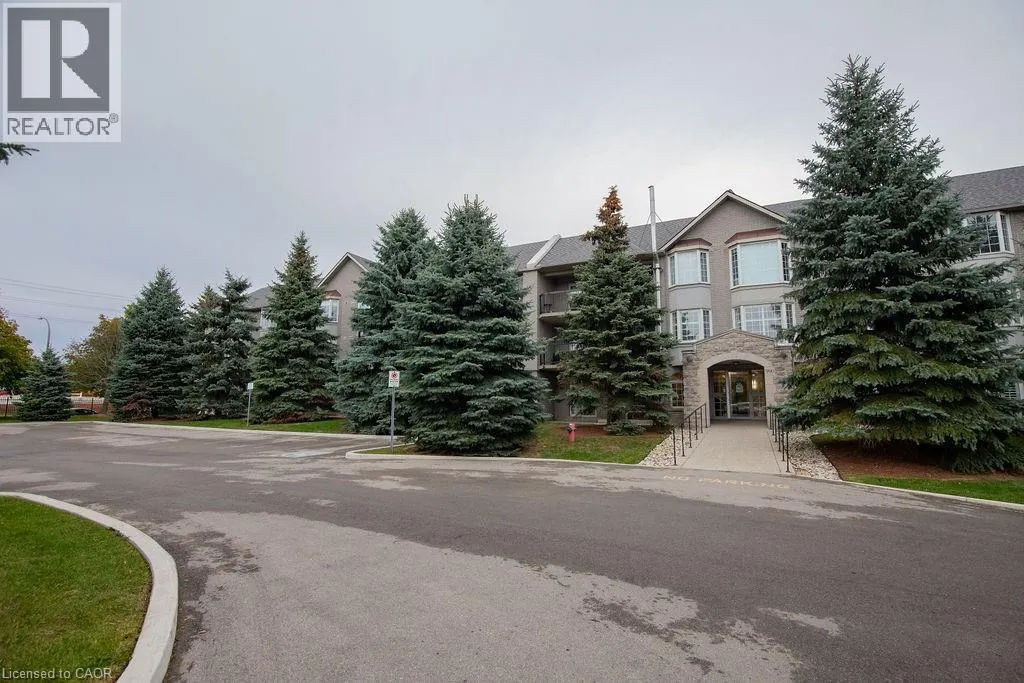 990 GOLF LINKS Road Unit# 202, #202