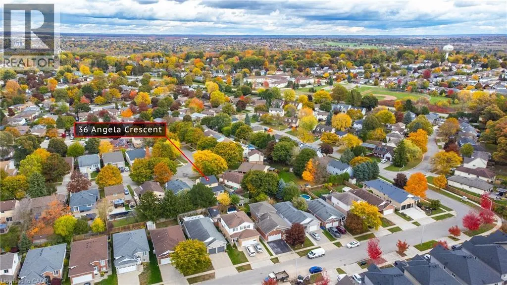 36 ANGELA Crescent