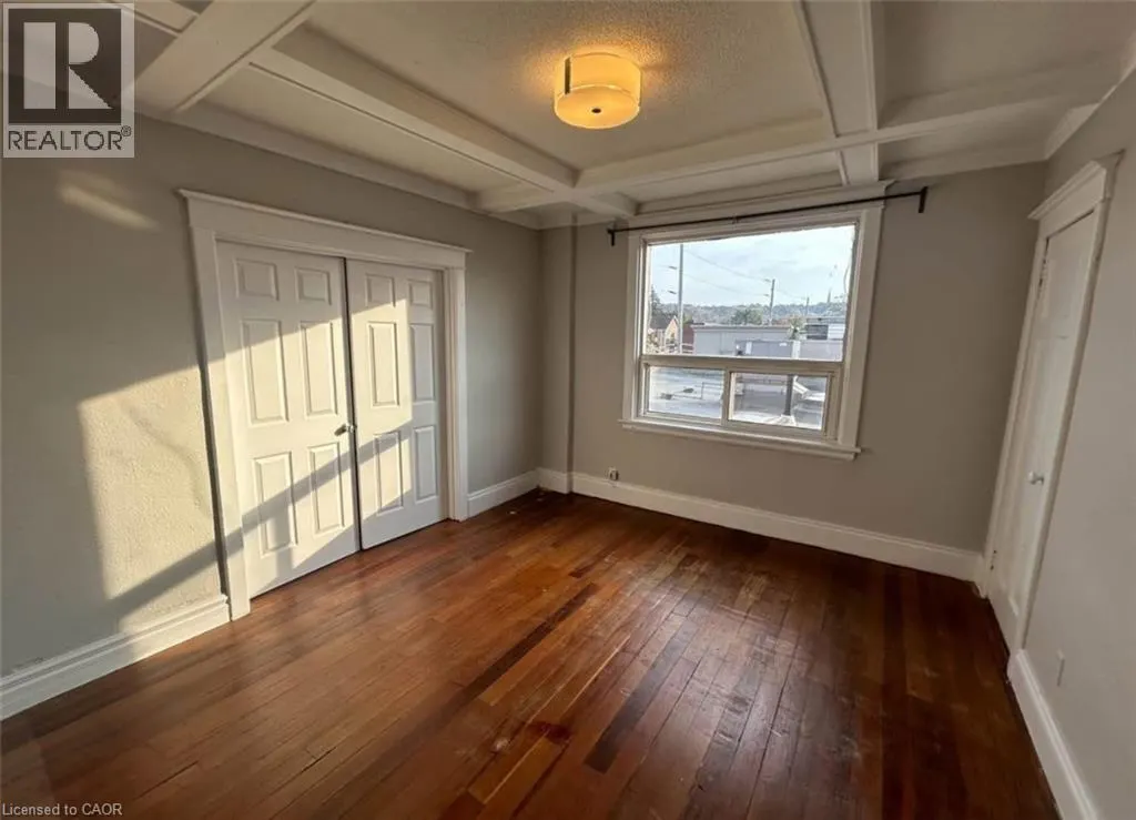 144 LOCKE Street S