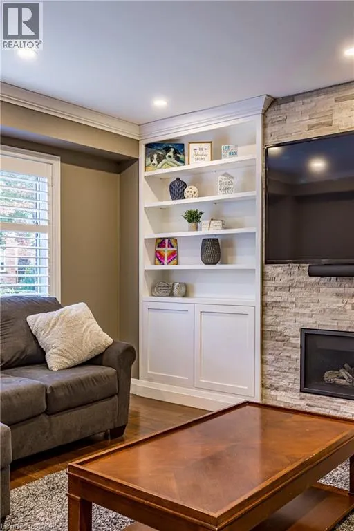 28 SPRINGBREEZE Heights