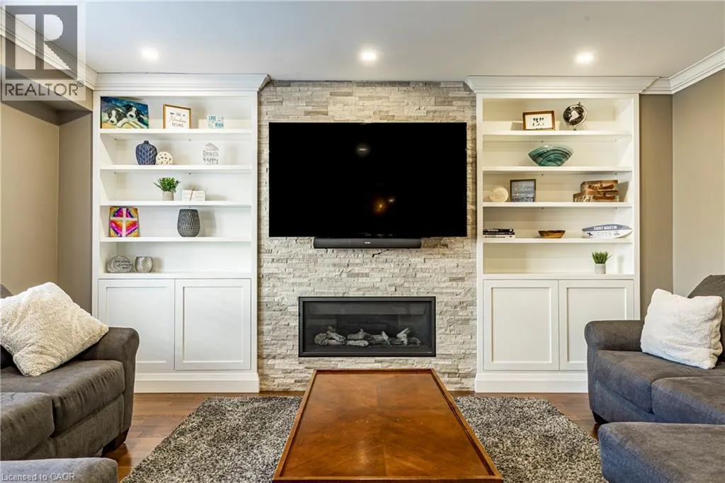 28 SPRINGBREEZE Heights