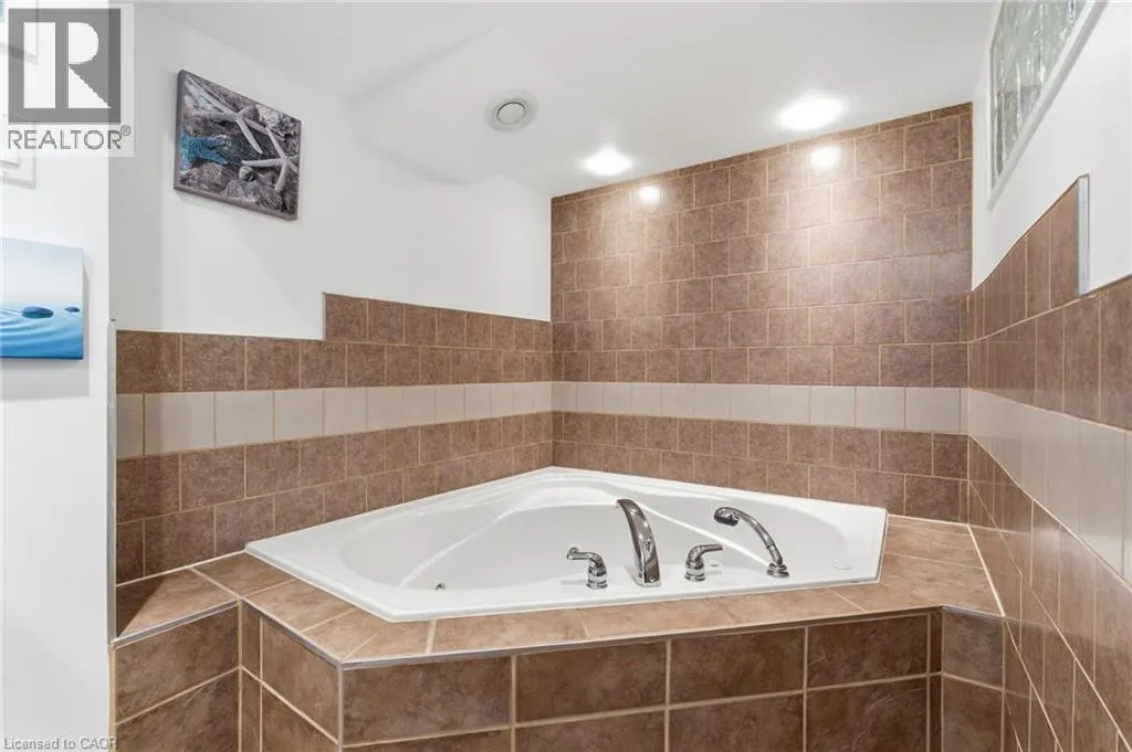 480 GOLF LINKS Road