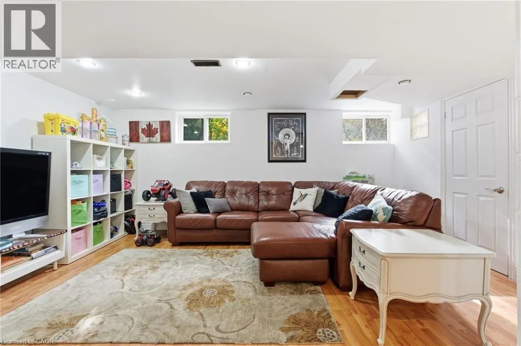 480 GOLF LINKS Road