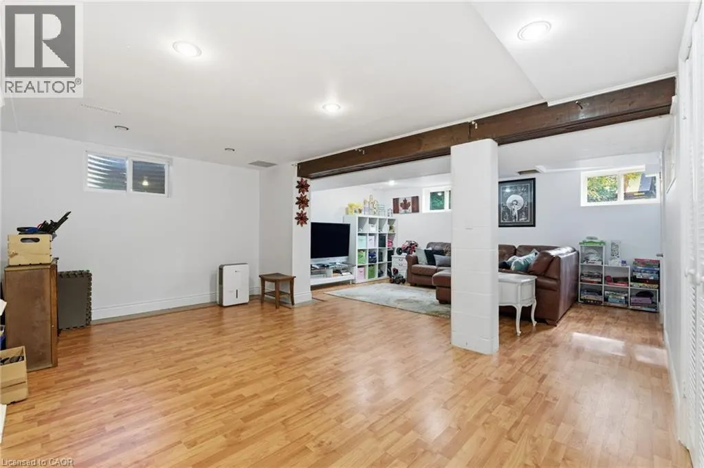 480 GOLF LINKS Road