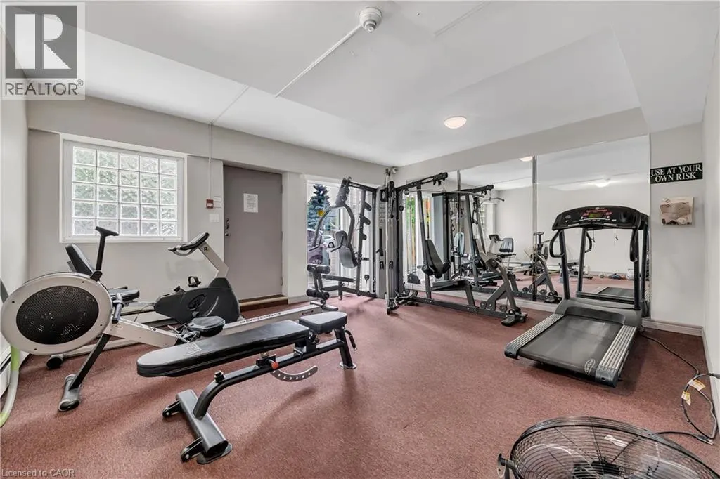 141 CATHARINE Street S Unit# 806, #806