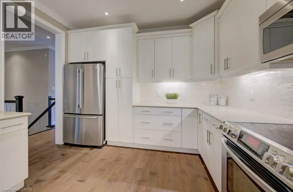 435 WINCHESTER Drive Unit# 20, #20