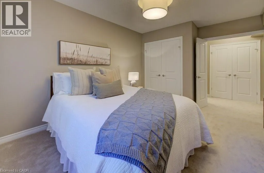 435 WINCHESTER Drive Unit# 20, #20