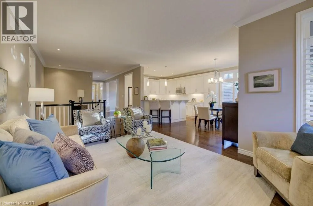 435 WINCHESTER Drive Unit# 20, #20
