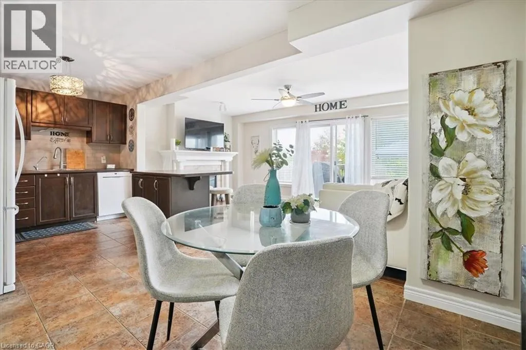 4496 COMFORT Crescent