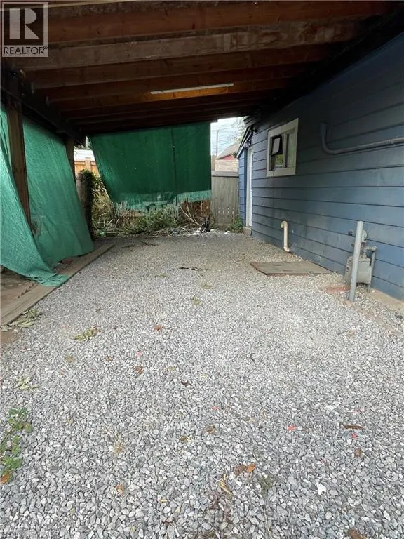 97 EVANS Street