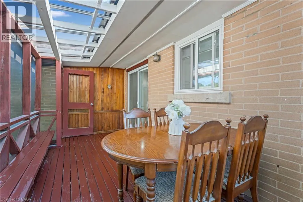 19 OLD ORCHARD Avenue