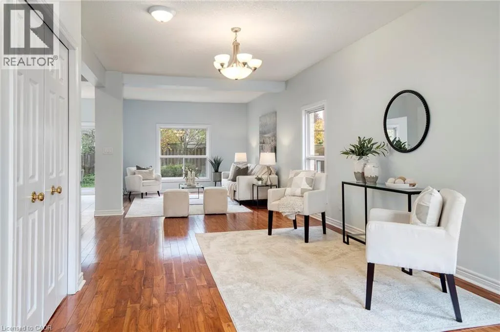 407 WOODROW Drive