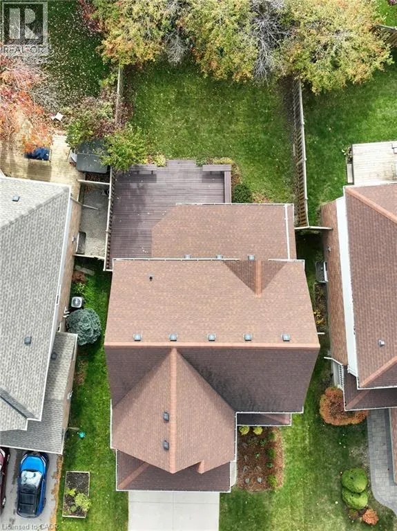 407 WOODROW Drive