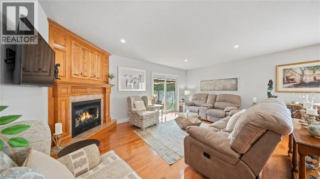 89 MANN Avenue
