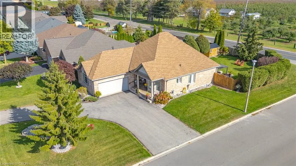 89 MANN Avenue