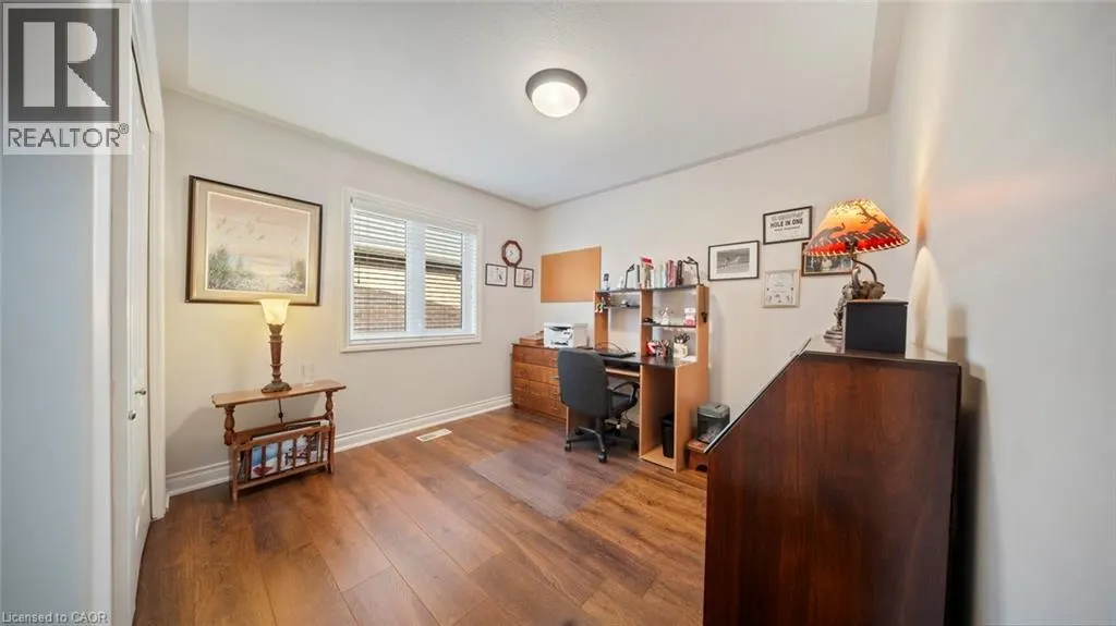 89 MANN Avenue