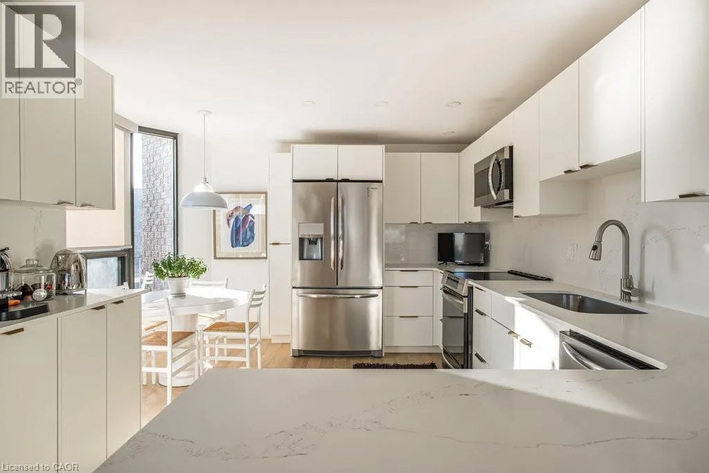 49 ROBINSON Street Unit# 900, #900