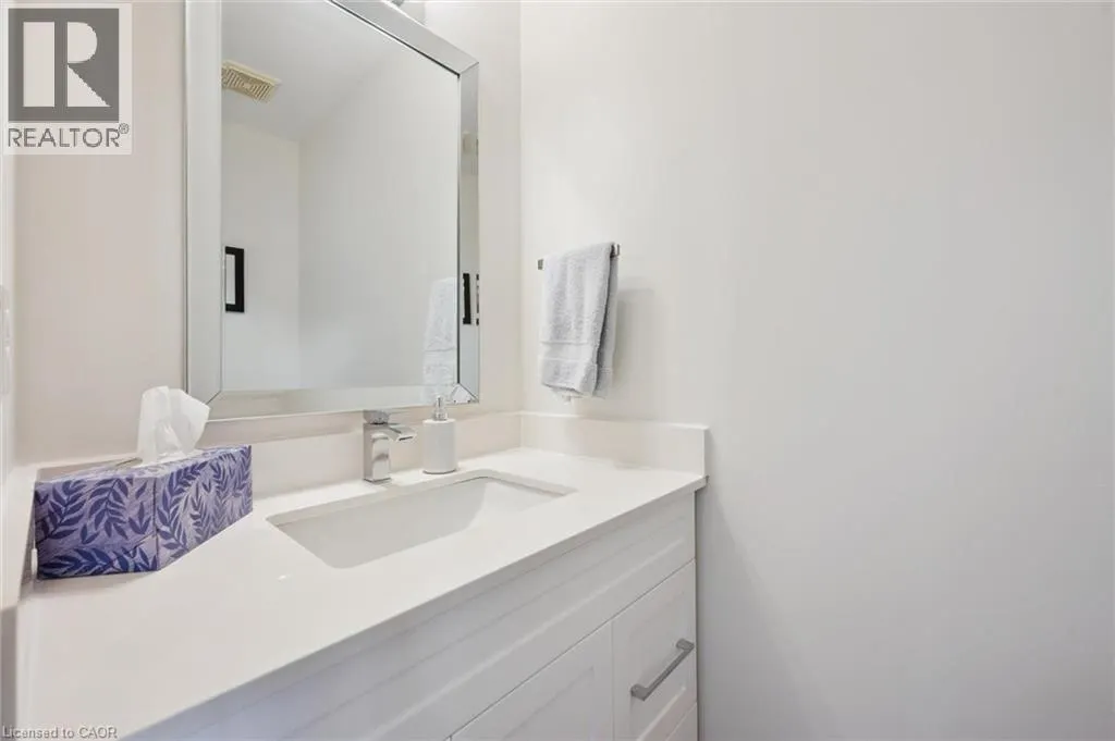 151 CLAIRFIELDS Drive Unit# 3, #3