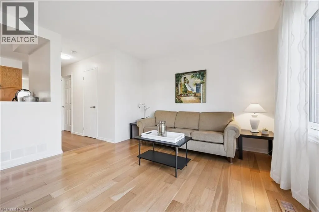 151 CLAIRFIELDS Drive Unit# 3, #3