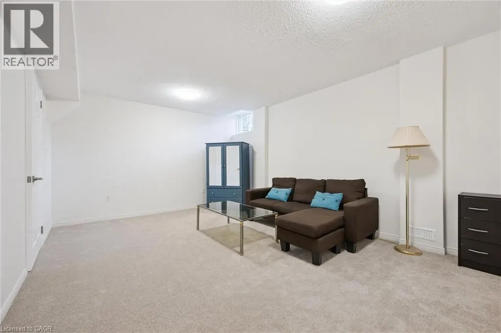 151 CLAIRFIELDS Drive Unit# 3, #3