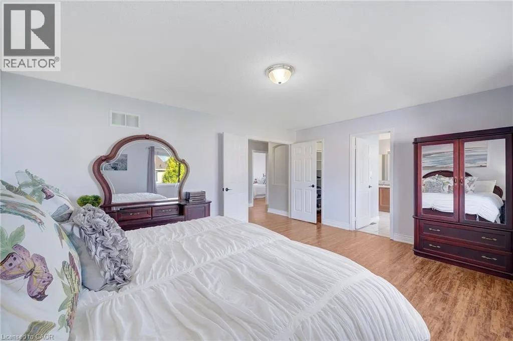 860 SOMERVILLE Terrace