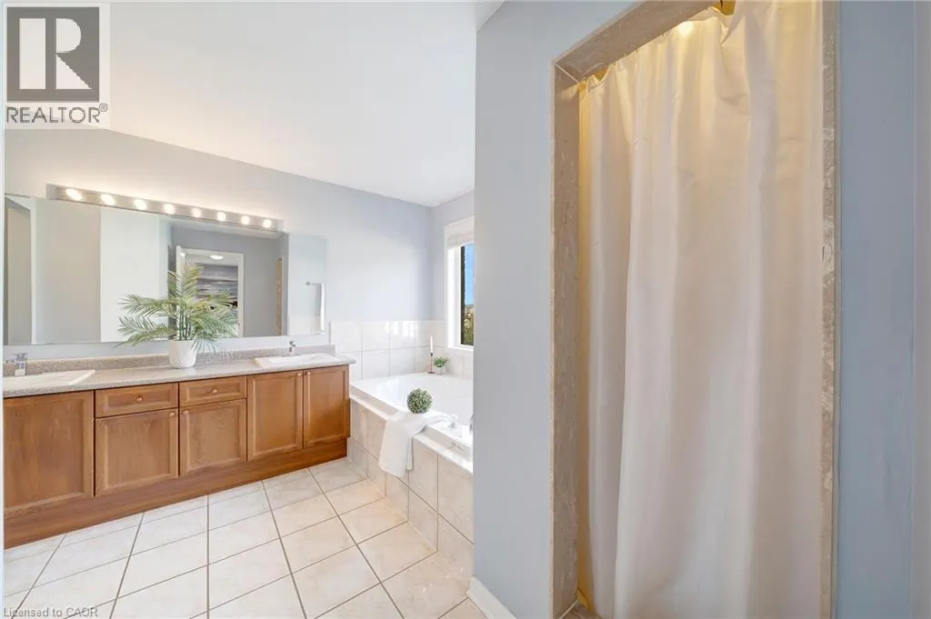 860 SOMERVILLE Terrace