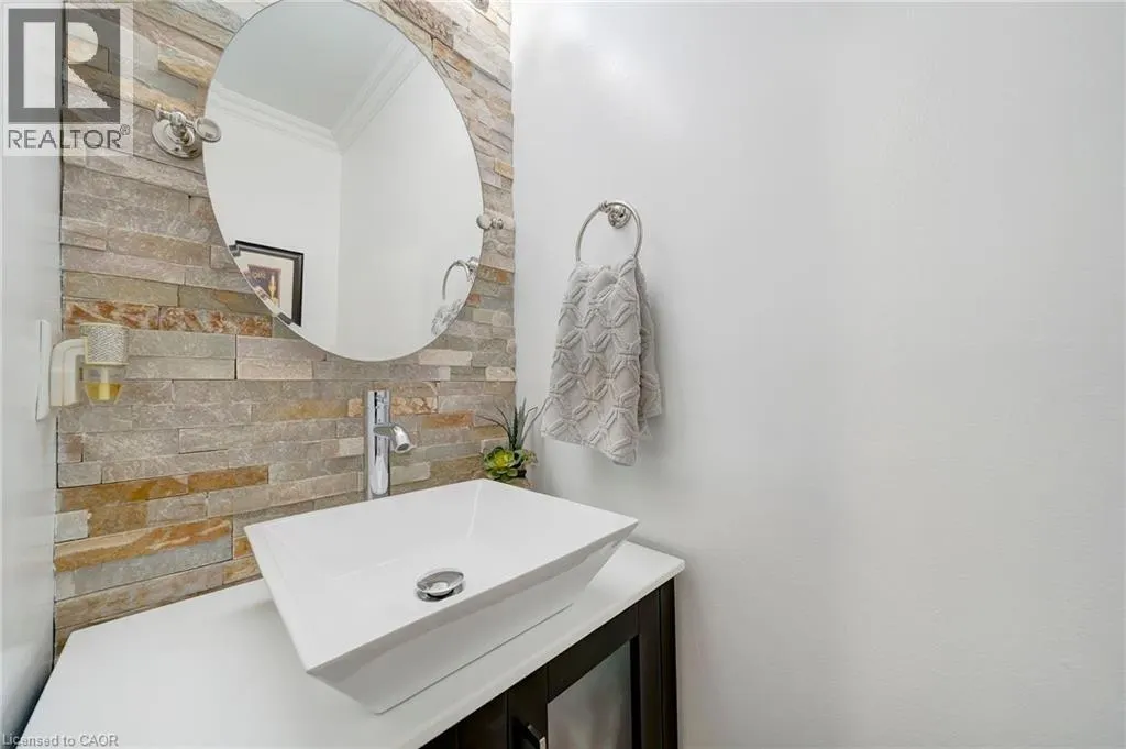 860 SOMERVILLE Terrace