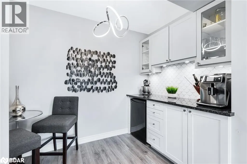 11 KODIAK Terrace