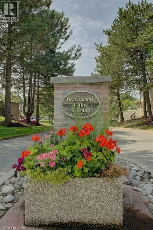 479 BEECHWOOD Drive Unit# 3, #3