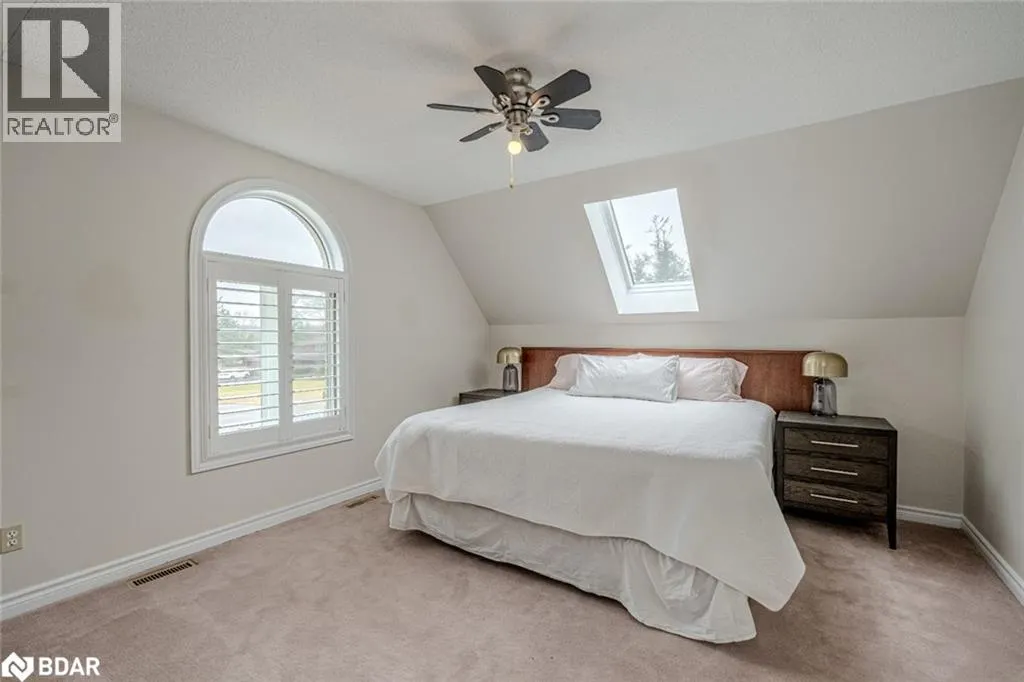 24 WILLOW BAY Drive