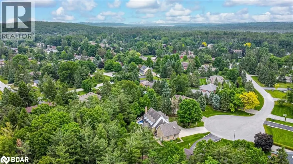 24 WILLOW BAY Drive
