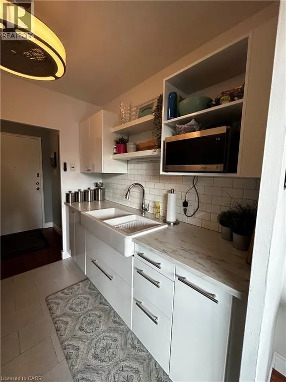 222 CONCESSION Street Unit# 104, #104