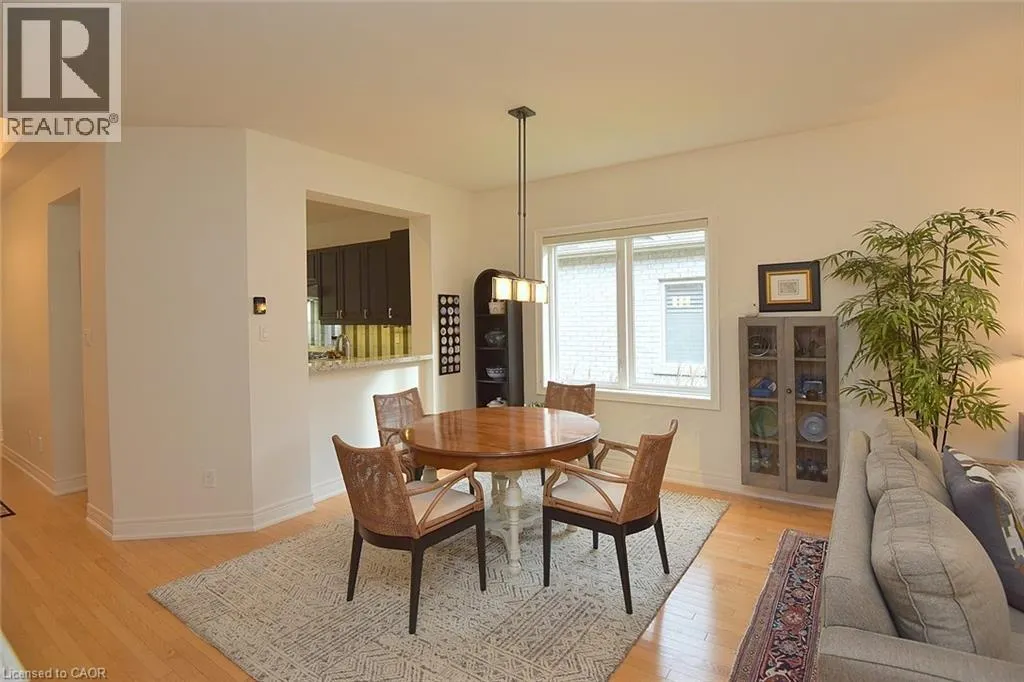 35 RIDING PARK Place