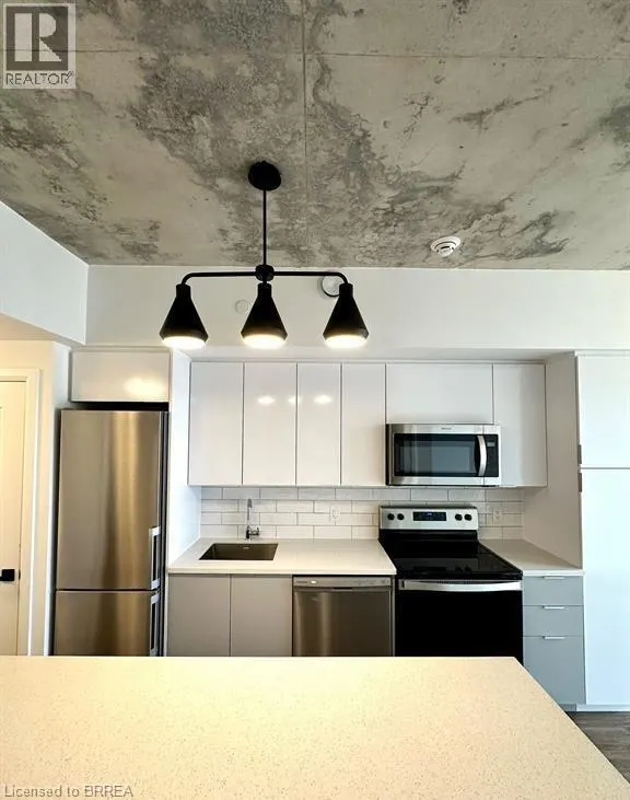 7 ERIE Avenue Unit# 813, #813