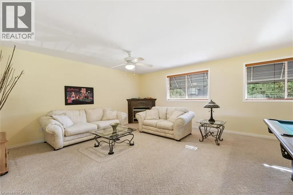 21 ARDEN Avenue