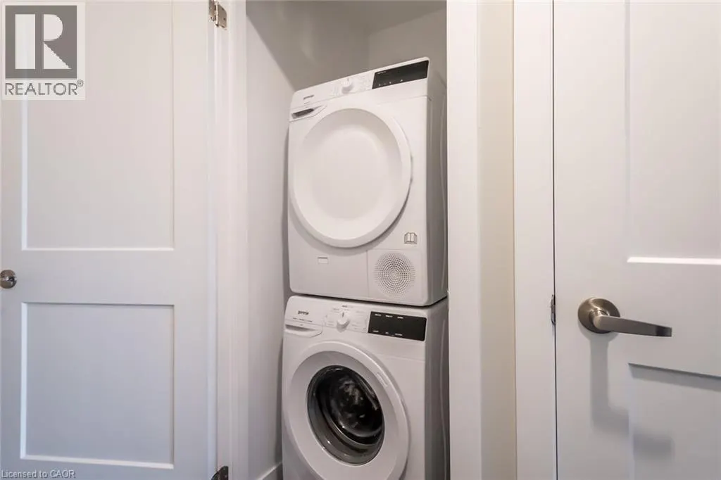 15 QUEEN Street S Unit# 1503, #1503