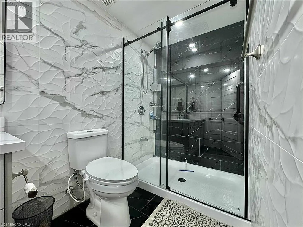 23 MOSSGROVE Drive Unit# LOWER, #LOWER