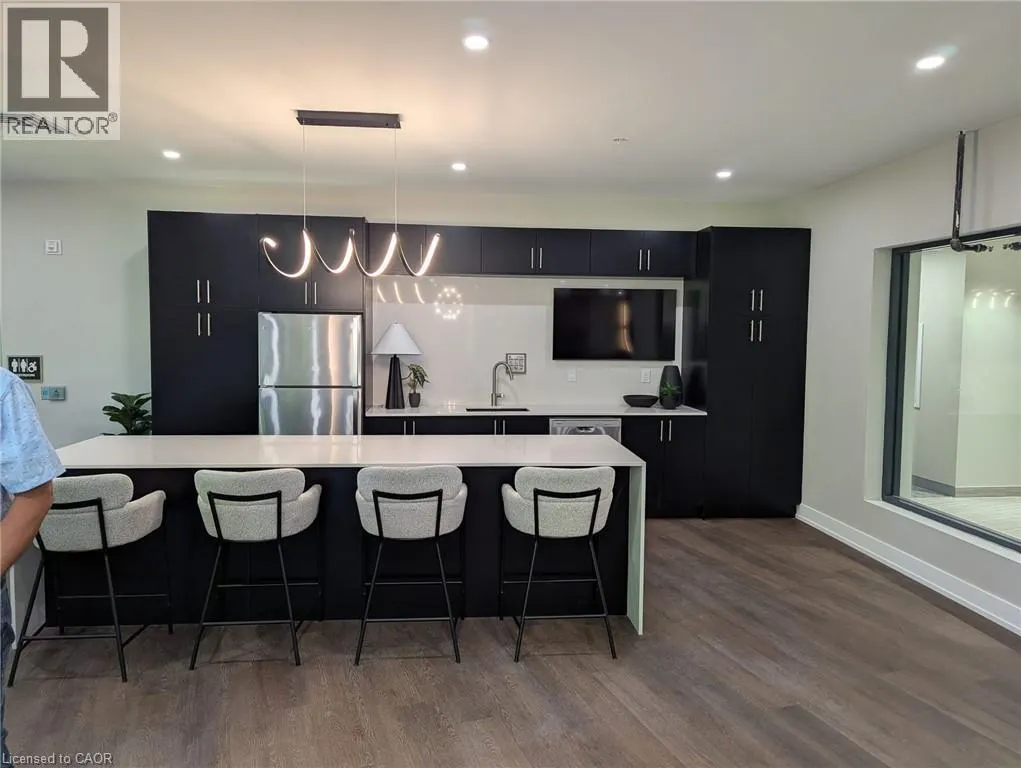 1100 LACKNER Place Unit# 203, #203