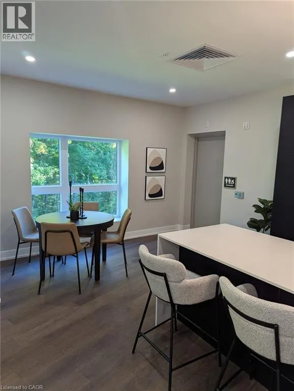 1100 LACKNER Place Unit# 203, #203