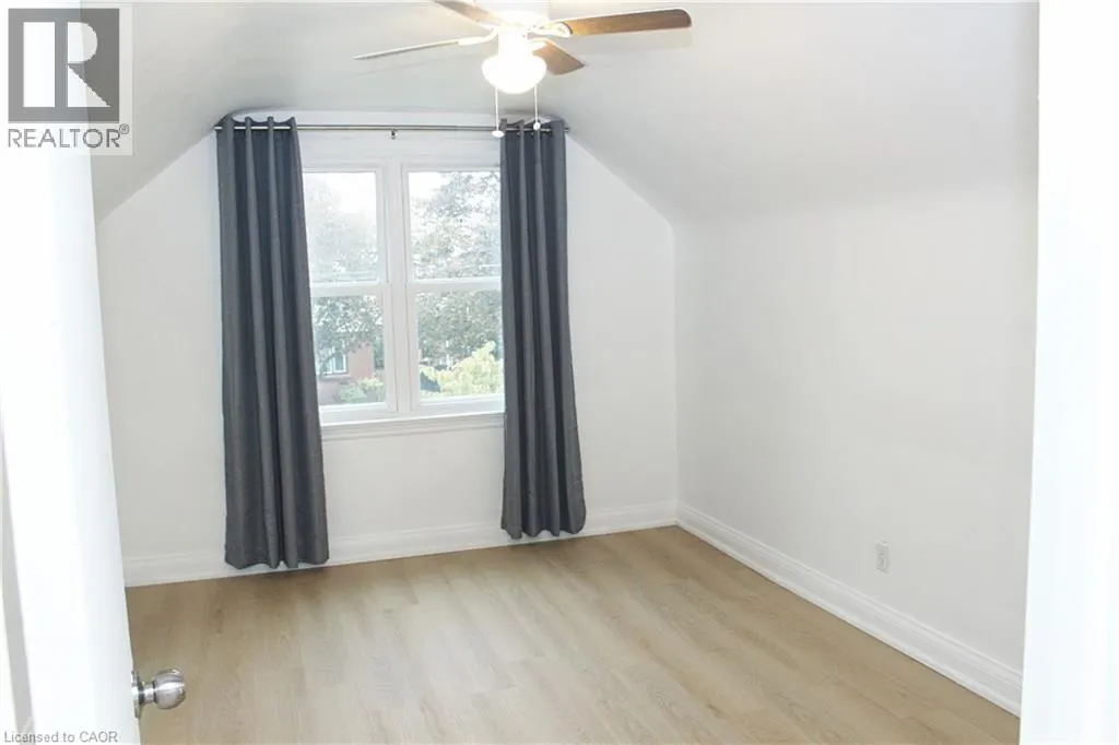125 ADAIR Avenue S Unit# 1 - MN FLR, #1 - MN FLR