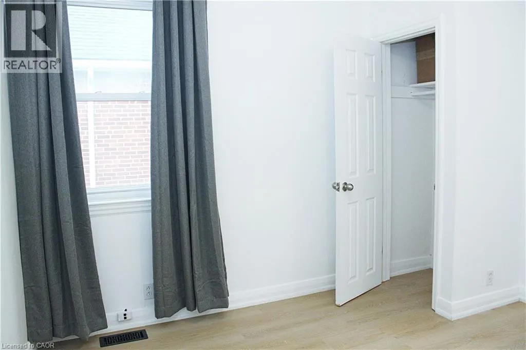 125 ADAIR Avenue S Unit# 1 - MN FLR, #1 - MN FLR