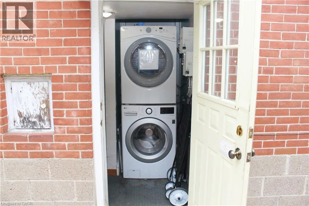 125 ADAIR Avenue S Unit# 1 - MN FLR, #1 - MN FLR