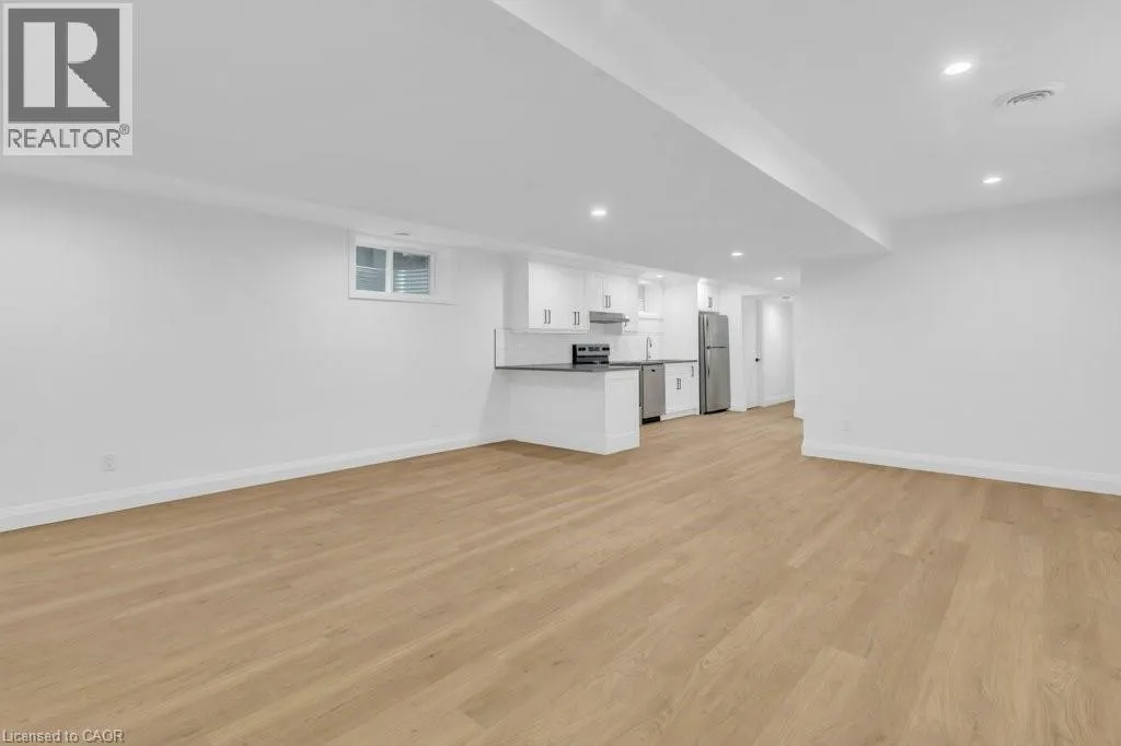 54 WILHELM Street Unit# 3, #3