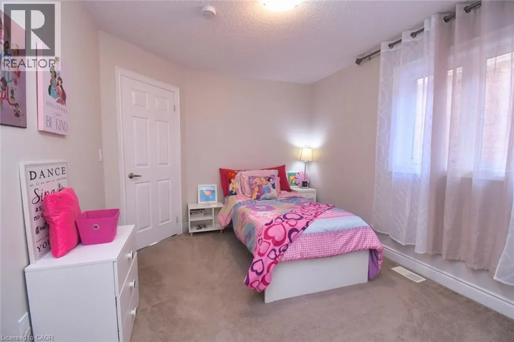 5 DILLON Drive