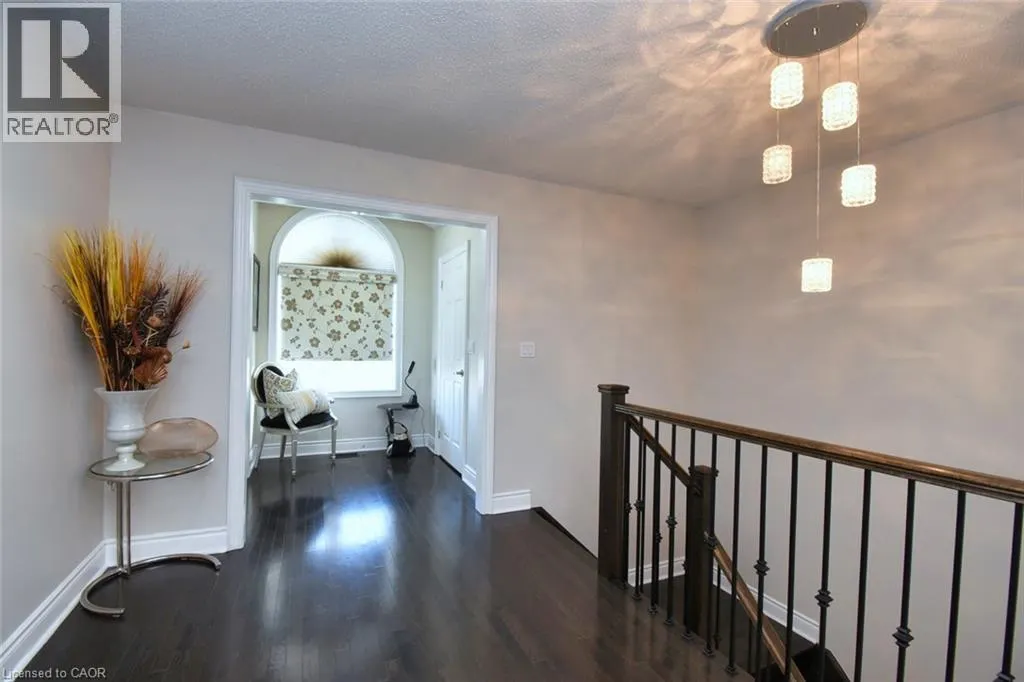 5 DILLON Drive